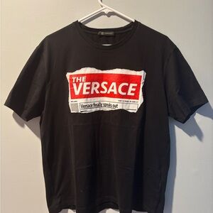 Versace Black “Newspaper Print” Graphic T-Shirt Size Large
